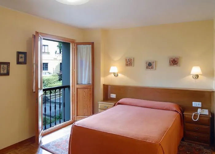 Hotel Restaurante El Manquin 2*