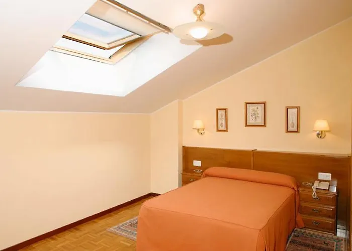 Restaurante El Manquin Hotel 2*