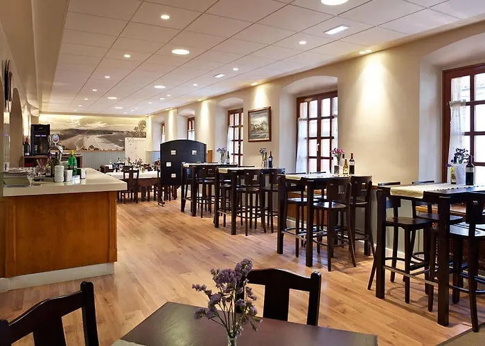 Hotel Restaurante El Manquin