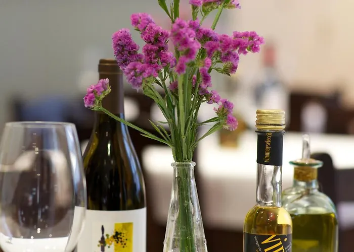 Hotel Restaurante El Manquin 2*