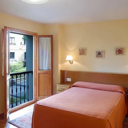 酒店 艾尔曼金酒店及餐厅 2*