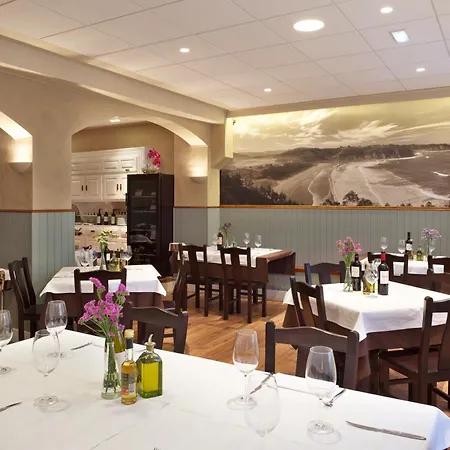 فندق Restaurante El Manquin 2*